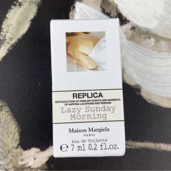 NIB Masion Margiela REPLICA Lazy Sunday Morning 0.2 oz. Mini Travel Size. - Picture 3 of 9